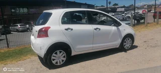 Toyota yaris 2008