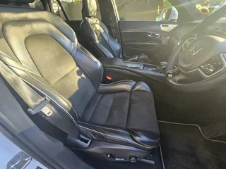 2018 Volvo XC90 D5 R-Design