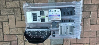 Bmw F30 320i facelift Lockset complete