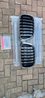 Bmw X3 x4 Front Grills new oem