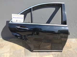 Mercerdes Sclass W221 LWB right rear door