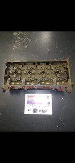 Foton Tunland 2.8 cummins Cylinder head