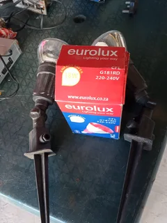 GARDEN OUSIDE LIGHTS