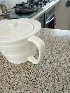 TEAPOT - Ad posted by Elaine Tomlinson