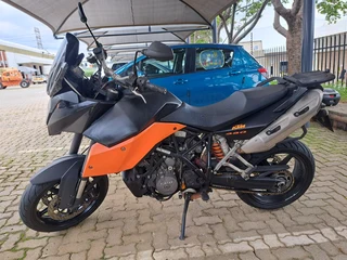 2010 KTM 990 SMT