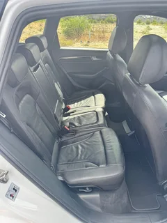 Audi Q5 2.0TDI S Quattro Auto