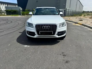 Audi Q5 2.0TDI S Quattro Auto