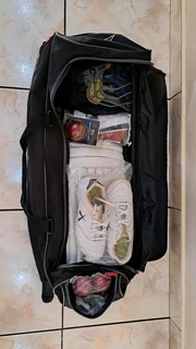 FULL OUT DOOR CRICKET GEAR SET FOR YOUTH/MENS (Excludes Bat)