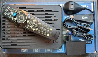 DSTV EXPLORA 3A &amp; WIFI CONNECTOR