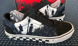 VANS OLD SKOOL CLASSIC UK7 (UNISEX) THE EXORCIST-BOO (TERROR) LIMITED COLLECTORS EDITION