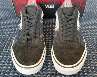 VANS OLD SKOOL CLASSIC UK7 (UNISEX) THE EXORCIST-BOO (TERROR) LIMITED COLLECTORS EDITION