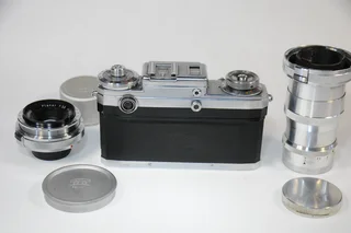 Zeiss Contax range finder Film camera with 3 lenses