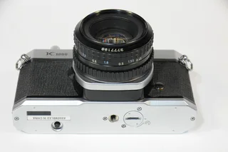 Pentax K1000 manual film camera with 50mm lens