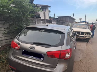 Stripping 2012 Kia Cerato Hatch 1.6i (G4FC) For Parts!