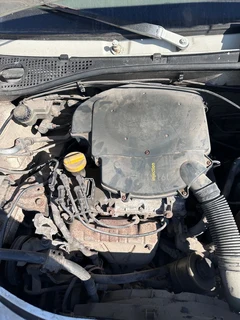 Stripping Renault Logan 1.6i For Parts!