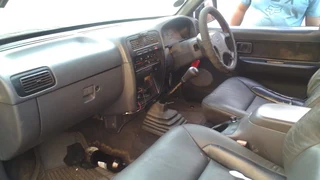 Stripping Nissan Sani / 1 Tonner 3.0 V6 For Parts!