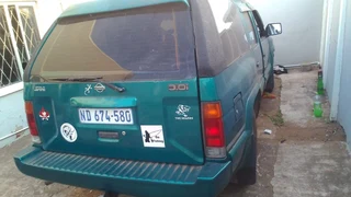 Stripping Nissan Sani / 1 Tonner 3.0 V6 For Parts!