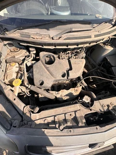 Stripping Renault Koleos 2.5i For Parts!