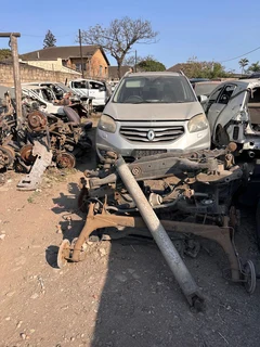 Stripping Renault Koleos 2.5i For Parts!