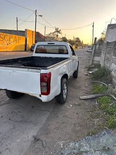 Stripping 2015 Isuzu KB250 Dteq 4x2 For Parts!