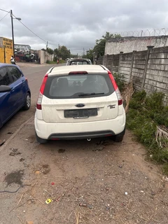 Stripping 2014 Ford Figo 1.4 TDCi For Parts!