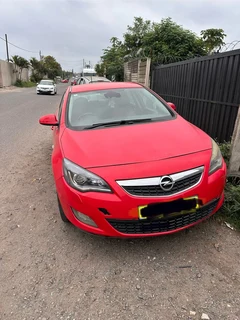 Stripping Opel Astra J 1.4T (A14NET) For Parts!