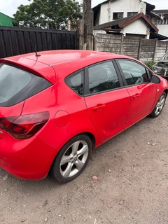 Stripping Opel Astra J 1.4T (A14NET) For Parts!