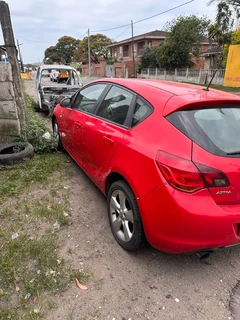 Stripping Opel Astra J 1.4T (A14NET) For Parts!
