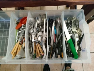 Large cutlery box