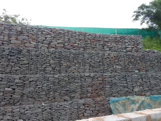 Retaining walls. Boundary walls &amp; gabions experts