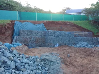 Retaining walls. Boundary walls &amp; gabions experts