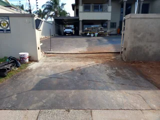 Tarring old and new driveways at affordable prices