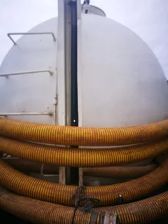 Vacuum truck for hire