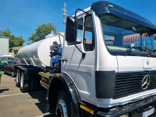 Vacuum Truck, Honey Sucker