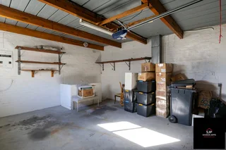 Views deluxe from this house on Springbok Road, Green Point