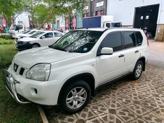 2010 nissan xtrail 2.0 xe 6 speed manual