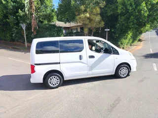 2013 Nissan nv200 1.6 7 seater