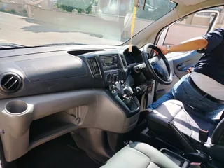 2013 Nissan nv200 1.6 7 seater