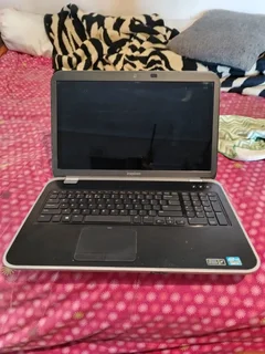 Dell gaming laptop i7