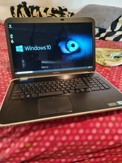 Dell gaming laptop i7