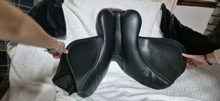 Tekna 17 inch saddle