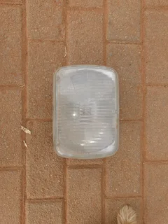 Nissan 1400 headlights