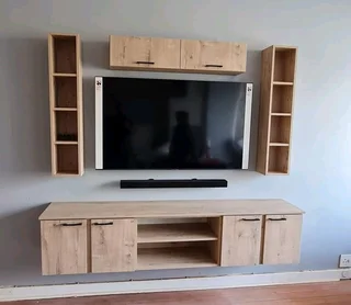 Bedroom - Kitchen - Vanity - Bars - Shop fitting - LED Floating units