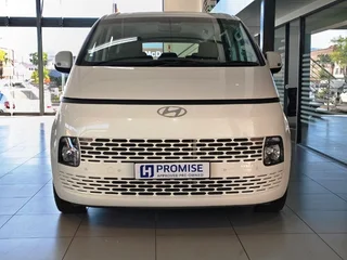 2024  HYUNDAI STARIA R2.2 9 SEATER EXEC AT