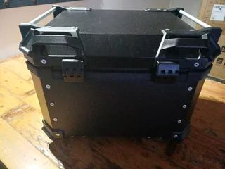 New Aluminium Motorcycle Topbox 45L- Quick release. With mounting plate and all fittings