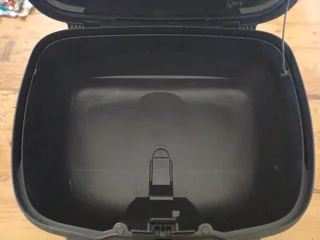 As New Shad Topbox SH40 Cargo Box- with mounting plate and all fittings