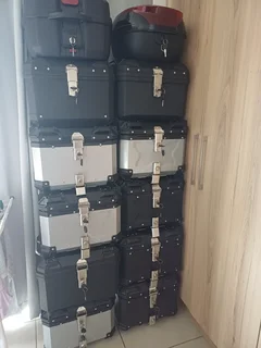Motorcycle Topboxes from R850 to R2500- Best prices
