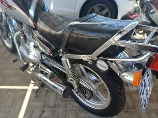 Barnfind- Retro 125cc CrUiSeR style Motorcycle with only 2300kms