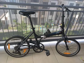 Giant Expressway 2 Fold Up Bicycle in excellent original condition Lightweight