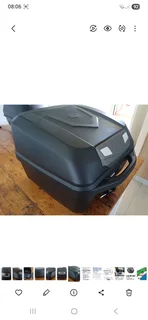 Brand New Kappa K320N TopBox- With mounting plate and all fittings